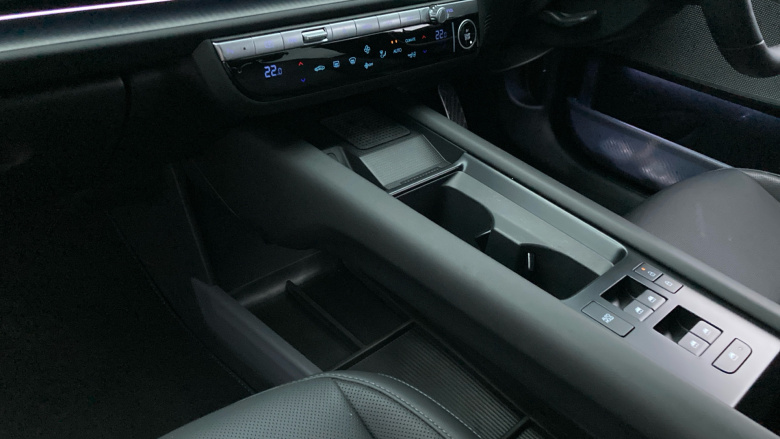 Hyundai IONIQ 6 239kW Ultimate 77kWh 4dr AWD Auto Electric Saloon